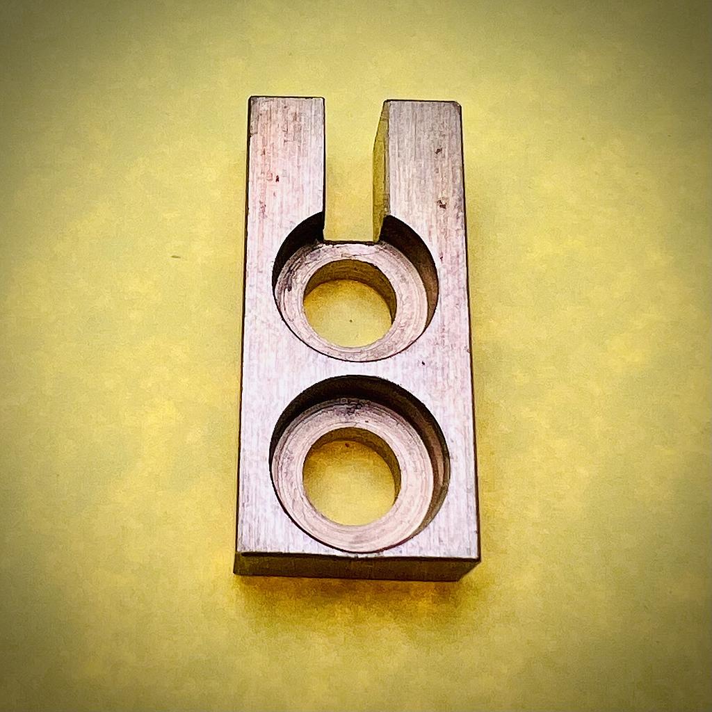 0556 000361 - FUEHRUNGSGABEL