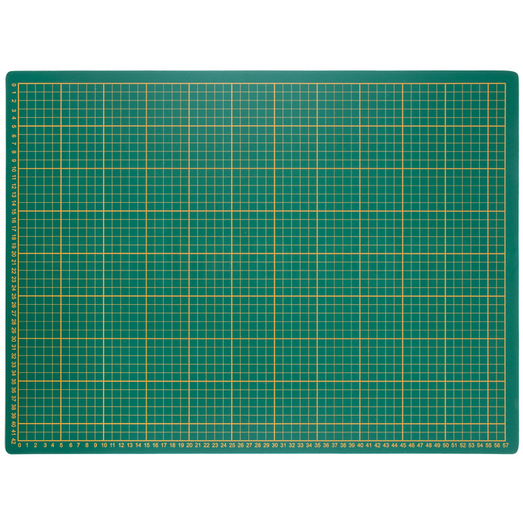 DW-12122 - SCHNEIDEMATTE, SELBSTHEILEND, 60X45 CM, DICKE 3 MM